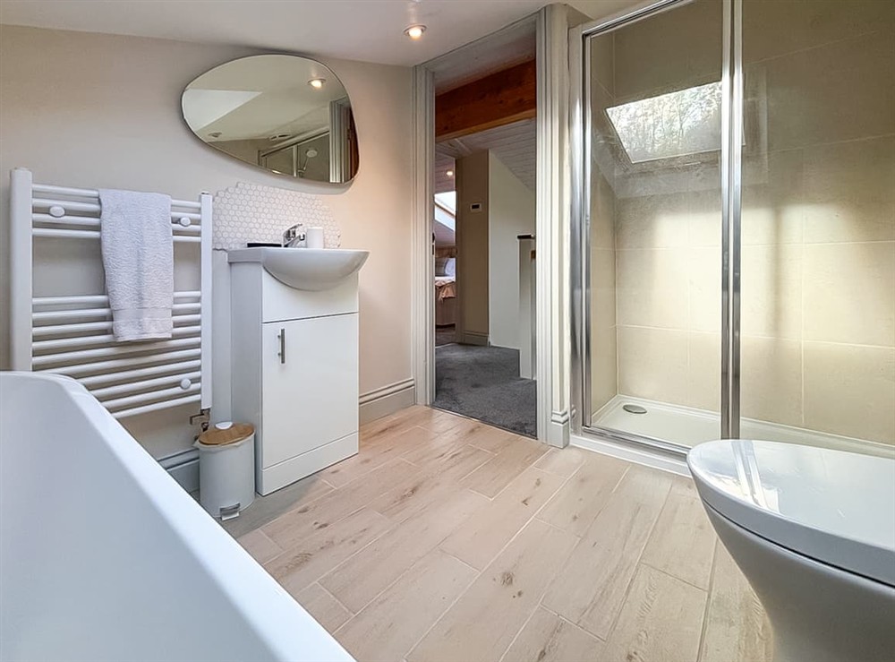 Bathroom (photo 2) at Applewood in Shrewsbury, Shropshire