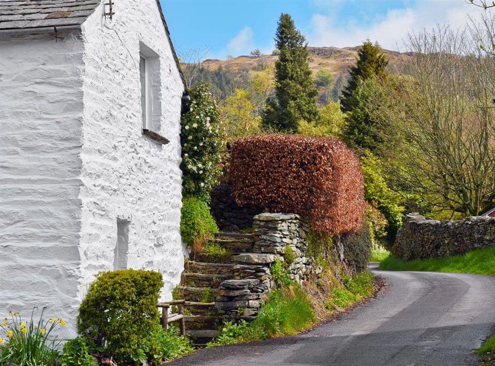 Traditional whitewashed holiday property in lovely settings at April Cottage in Staveley-in-Cartmel, near Windermere, Cumbria