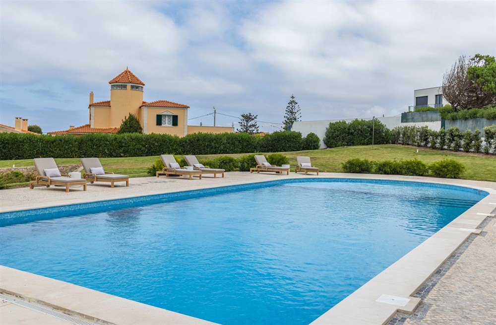 Aquavino Villa