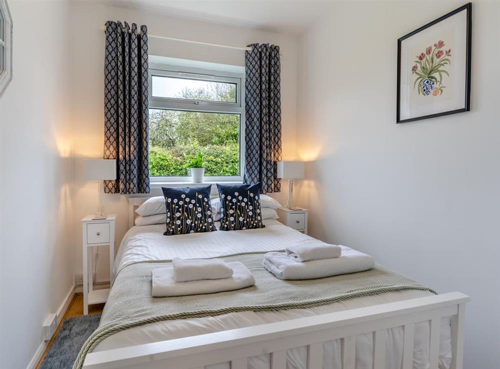 Double bedroom at Ar Lan Y Mor in Swansea, near Gower Peninsula, West Glamorgan