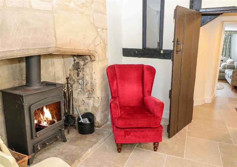 Enjoy the living room at Archway Cottage, Burford