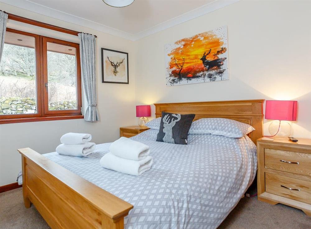 Double bedroom (photo 6) at Ard Taigh in Fearnan, near Aberfeldy, Perthshire