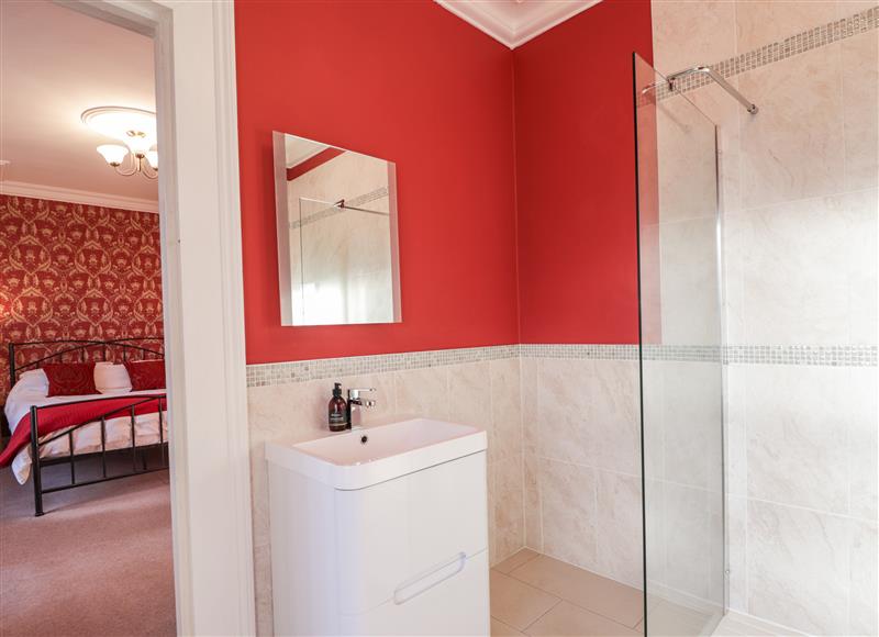 This is the bathroom at Arden House, Kingussie