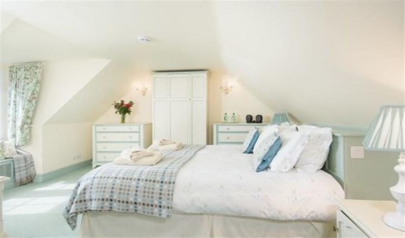 This is a bedroom (photo 2) at Ardlarach Lodge, Oban