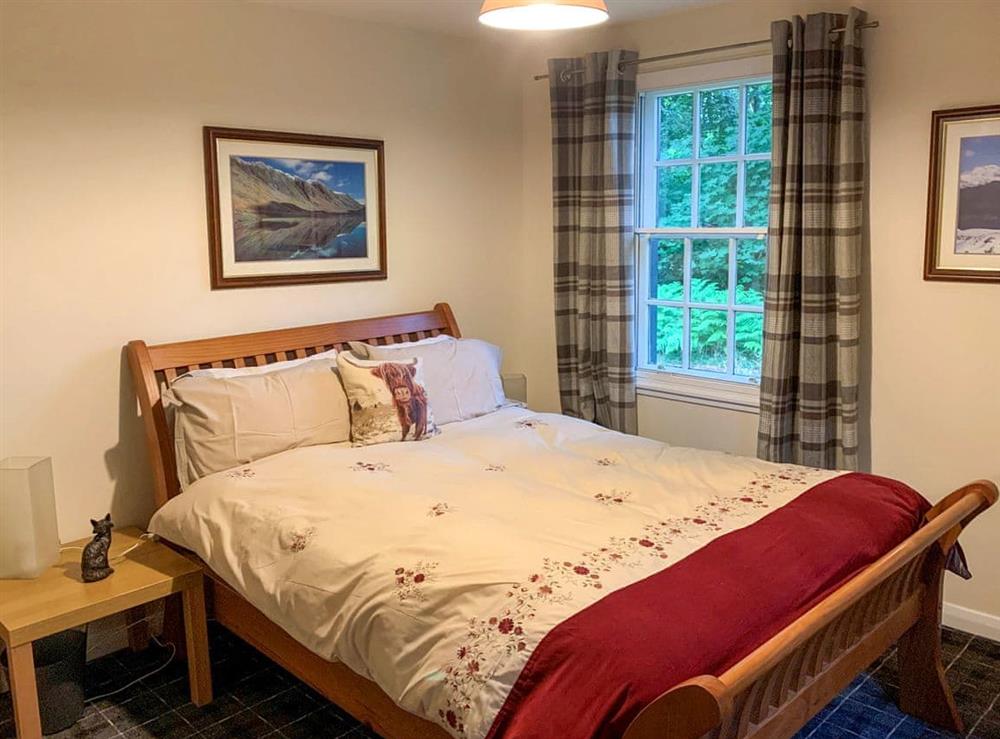 Double bedroom (photo 2) at Ardross in Ross, near Crieff, Perthshire