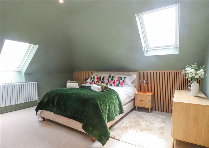 One of the 5 bedrooms (photo 2) at Ardwyn, Rhosneigr
