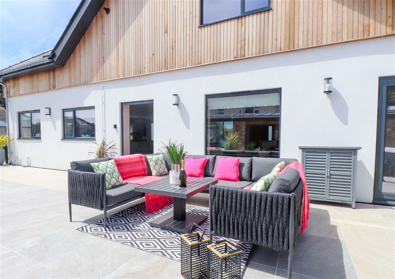 The patio in Ardwyn at Ardwyn, Rhosneigr