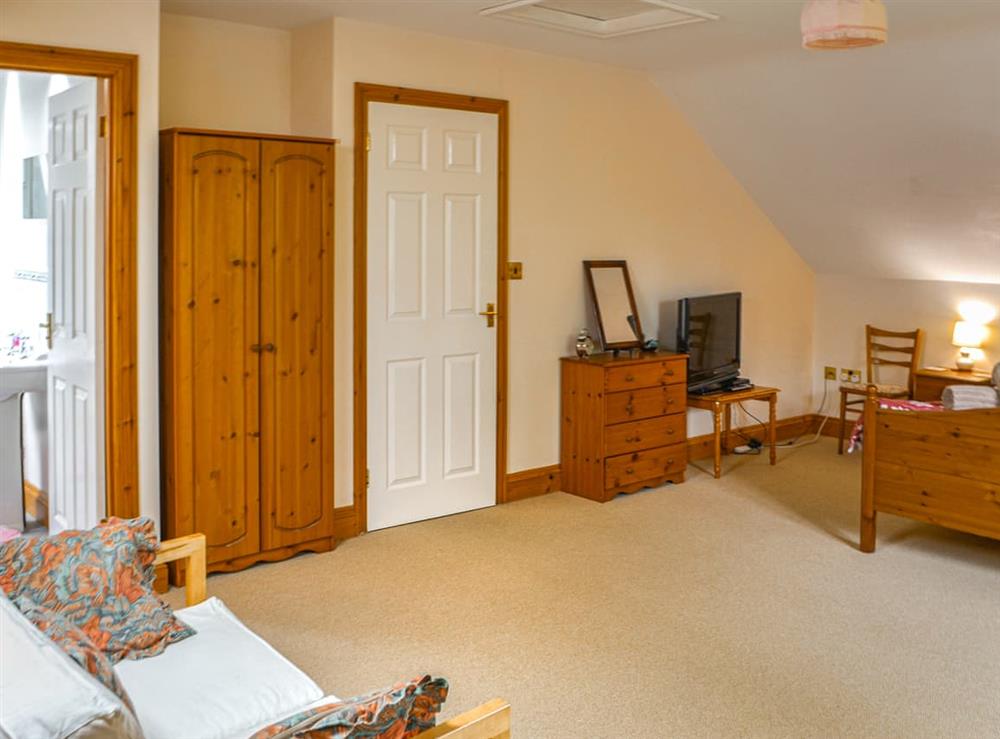 Double bedroom (photo 3) at Argentum House in Longhoughton, near Alnwick, Northumberland