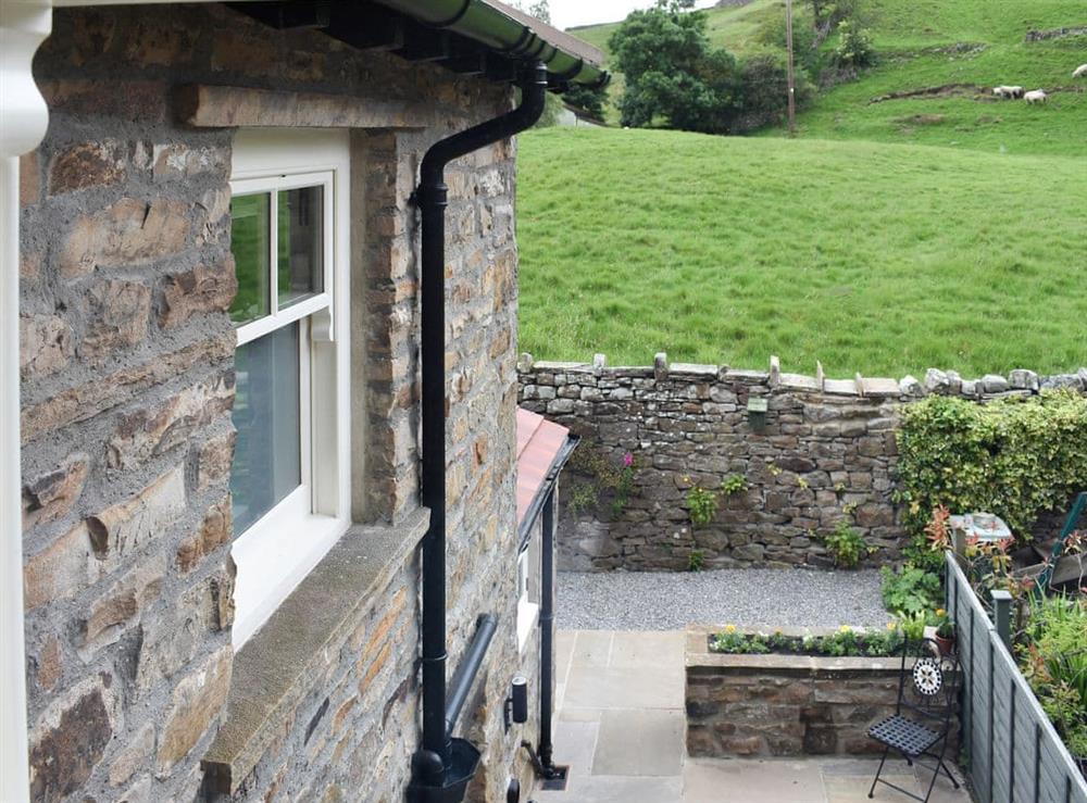 Courtyard at Arkle Terrace in Reeth, near Richmond, North Yorkshire