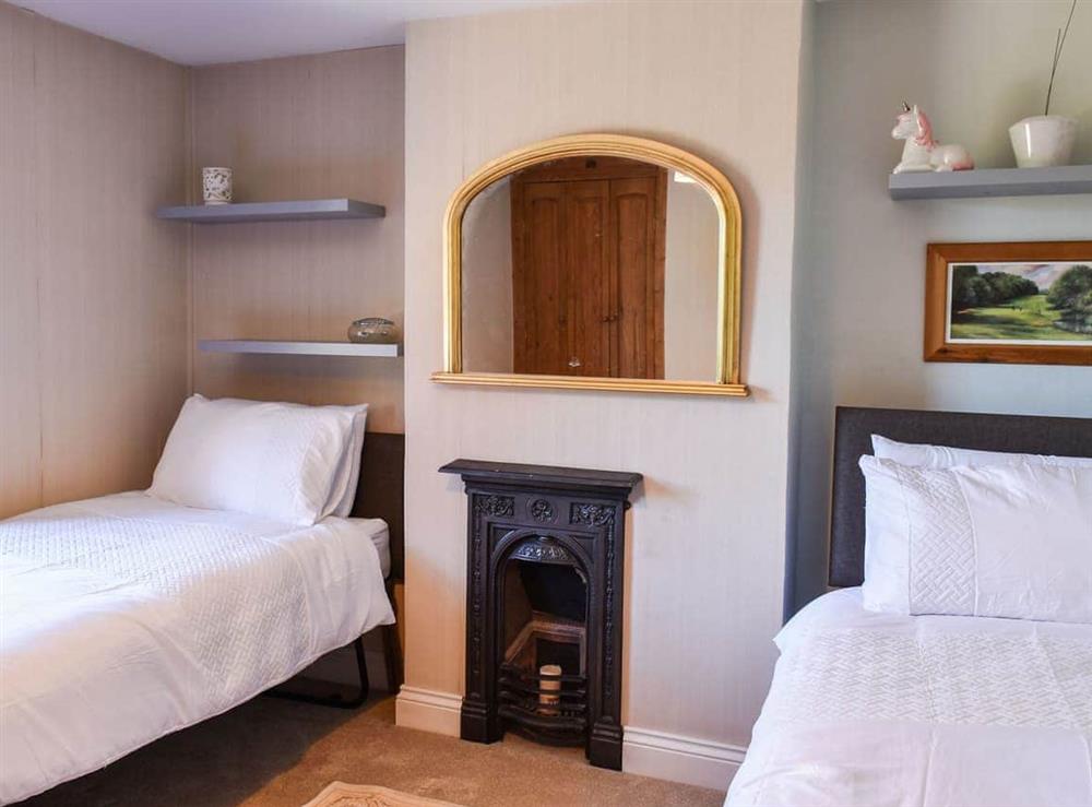 Twin bedroom at Arun Cottage in Loxwood, West Sussex