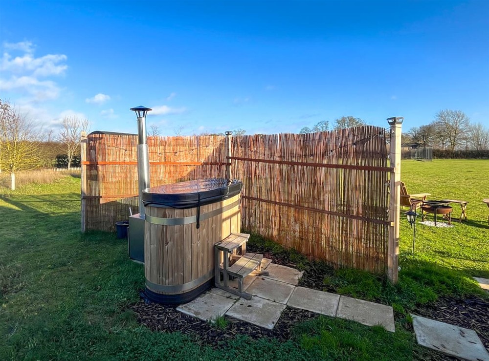 Hot tub at Ash Hut in Temple Bruer, Lincolnshire
