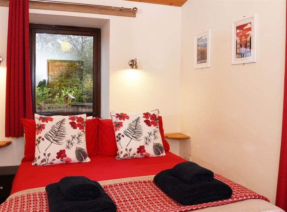 Double bedroom at Ash Lodge in Rhayader, Powys