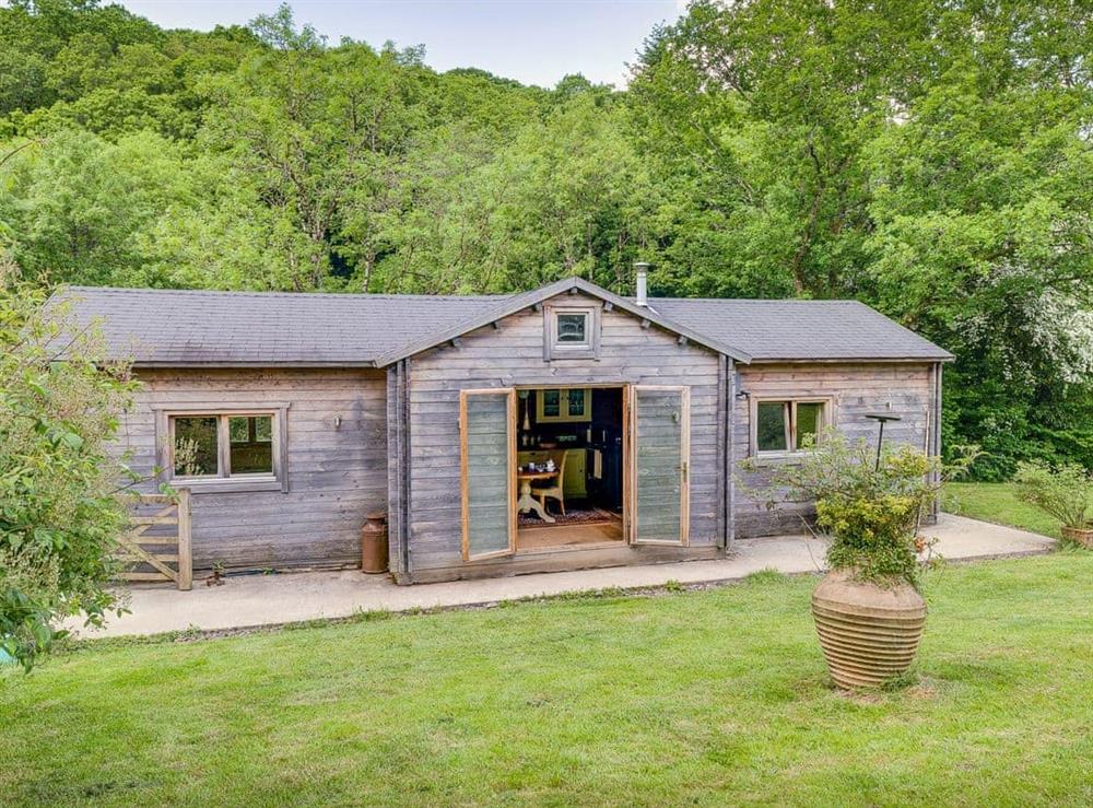 Ideally located holiday home at Ash Mill Cabin in Ashreigney, near Chulmleigh, Devon