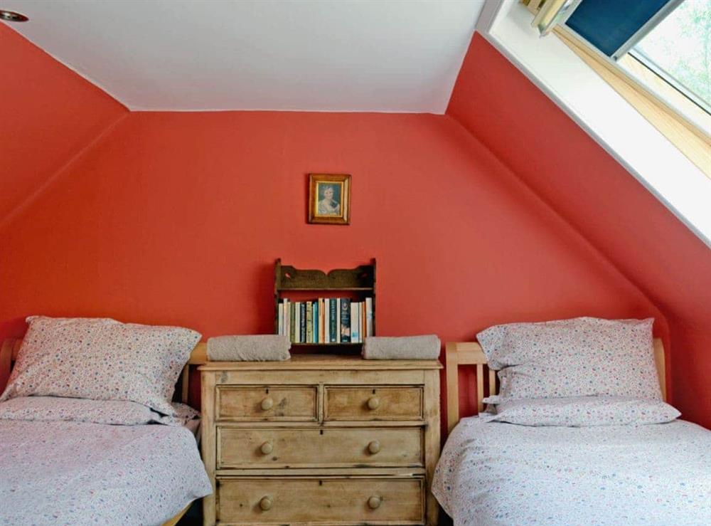 Twin bedroom at Ashburn Cottage in Allt Na Subh, By Dornie, Ross-Shire