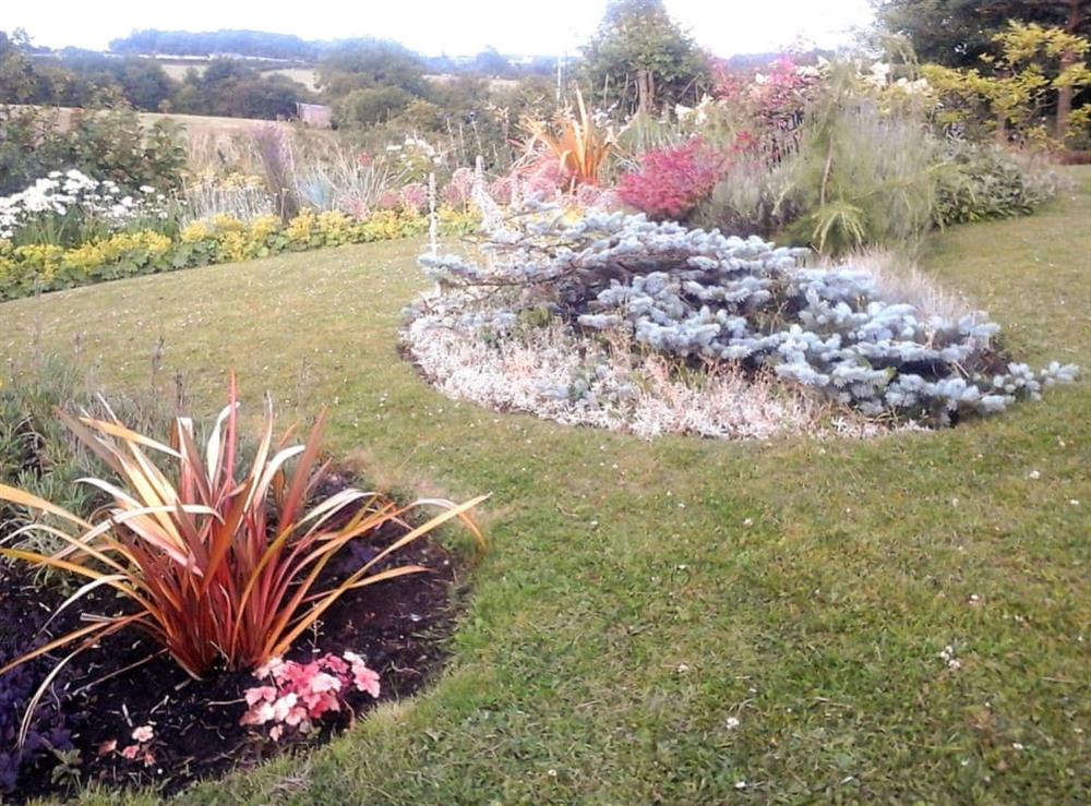 Garden (photo 2) at Ashlea in Skegby, near Mansfield, Nottinghamshire