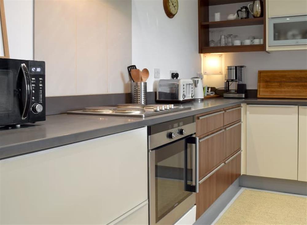 Well equipped kitchen area at Ashridge Apartment in Dagnall, near Berkhamstead, Hertfordshire