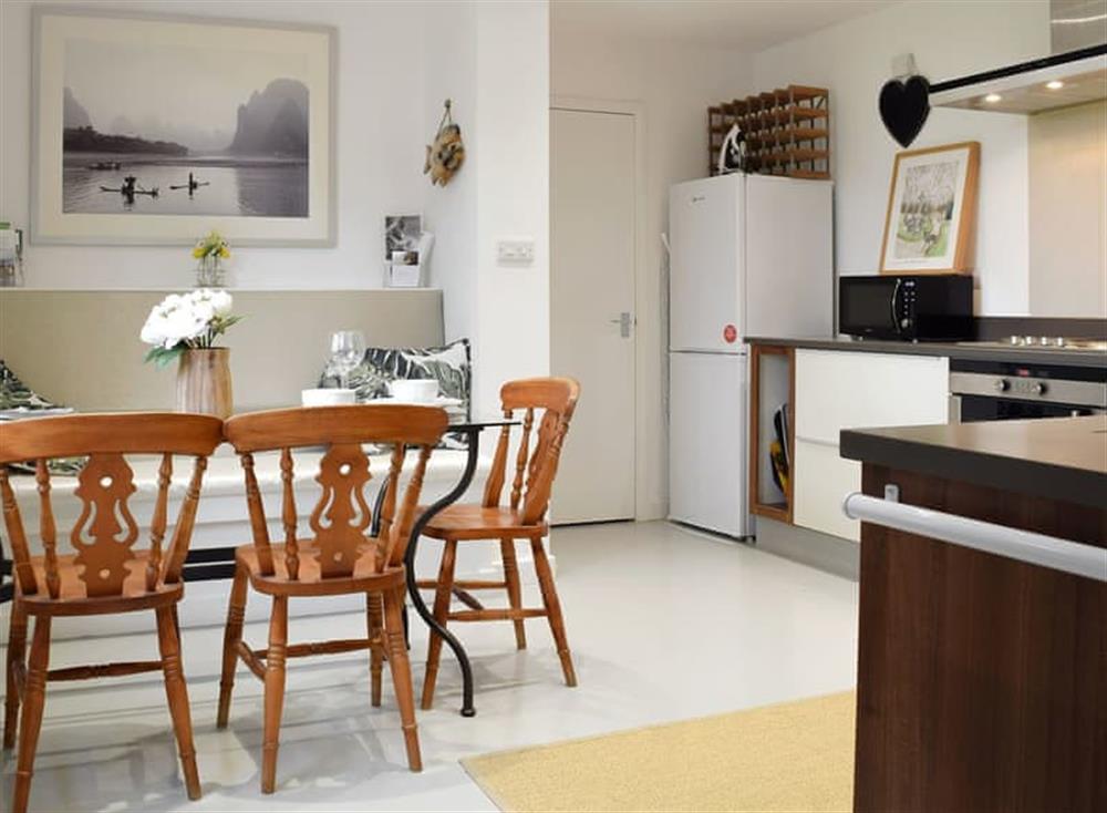 Well presented open plan living space at Ashridge Apartment in Dagnall, near Berkhamstead, Hertfordshire