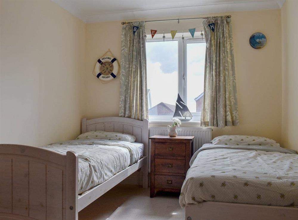 Twin bedroom at Atlas and Pearl in Hayling Island, Hampshire