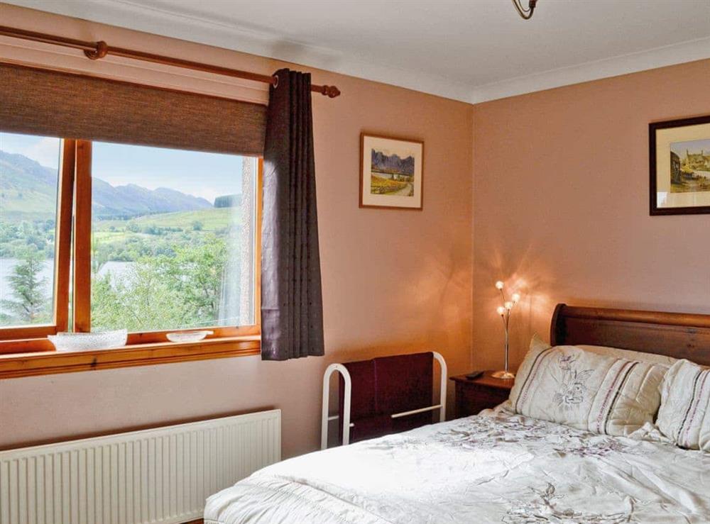 Double bedroom at Auchraw Brae in Lochearnhead, Perthshire