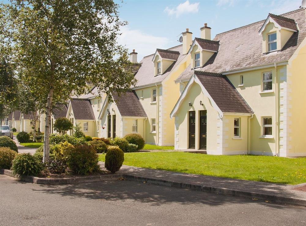 Aughrim Holiday Village in Aughrim, Wicklow sleeps 5