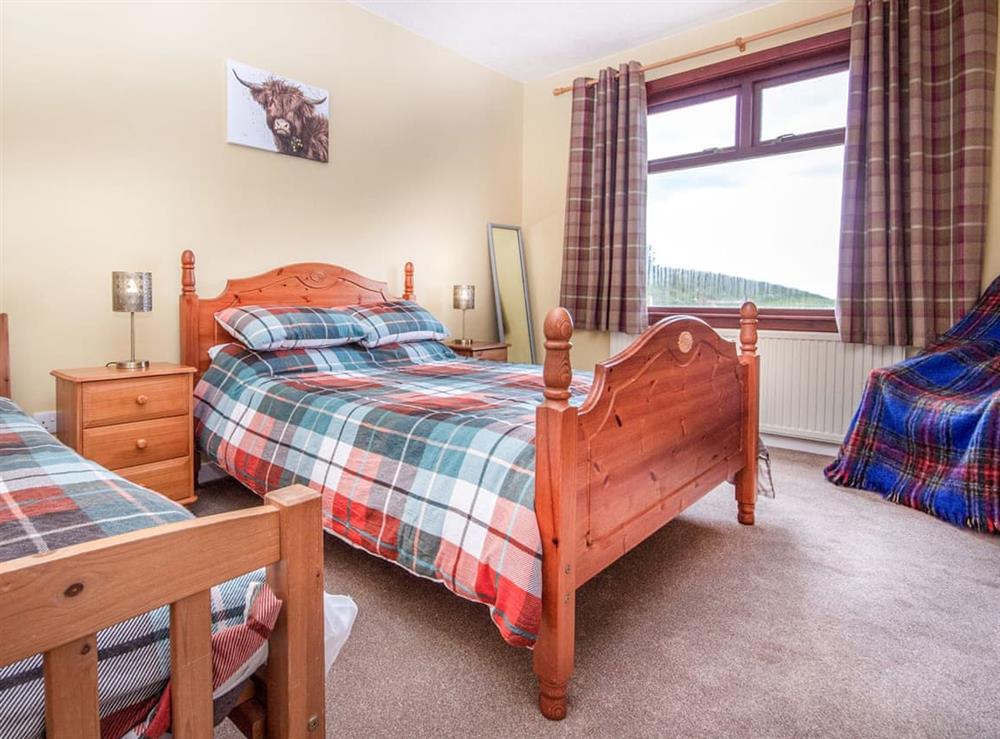 Twin bedroom at Auld House in Doll, Sutherland