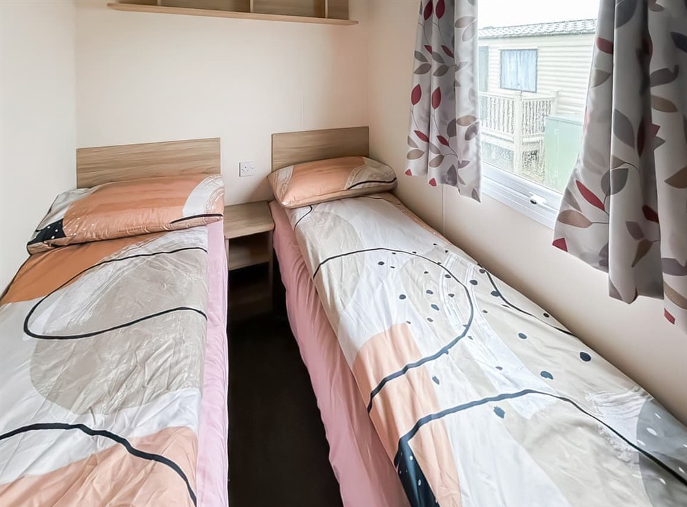 Twin bedroom