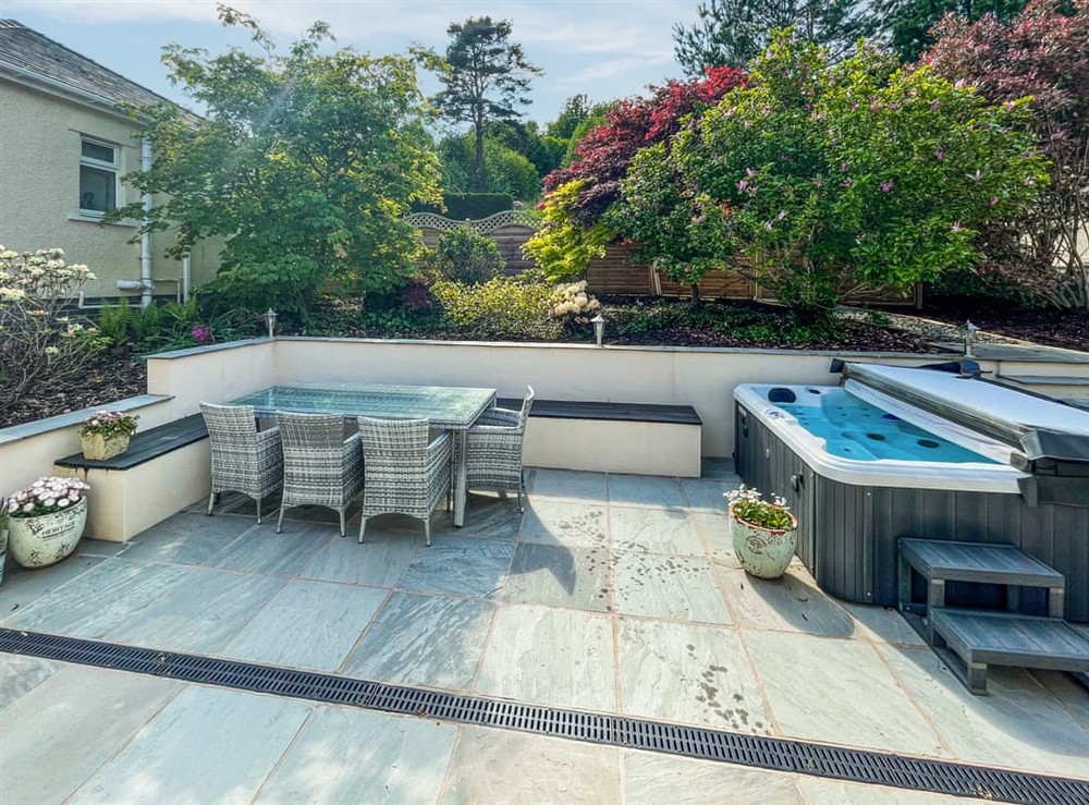 Hot tub