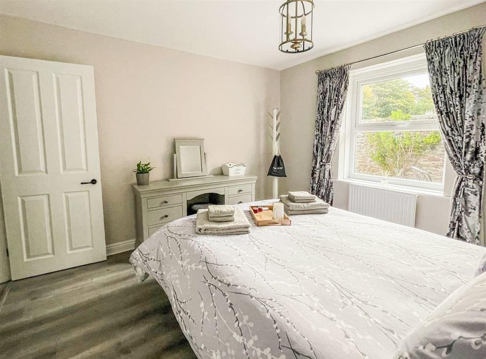 Double bedroom (photo 3) at Autumn Rose Cottage in Skipton, North Yorkshire
