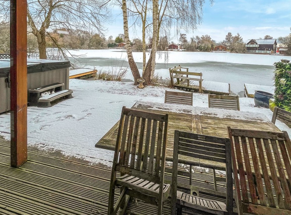 Hot tub at Avocet  Lodge in Horncastle, Lincolnshire