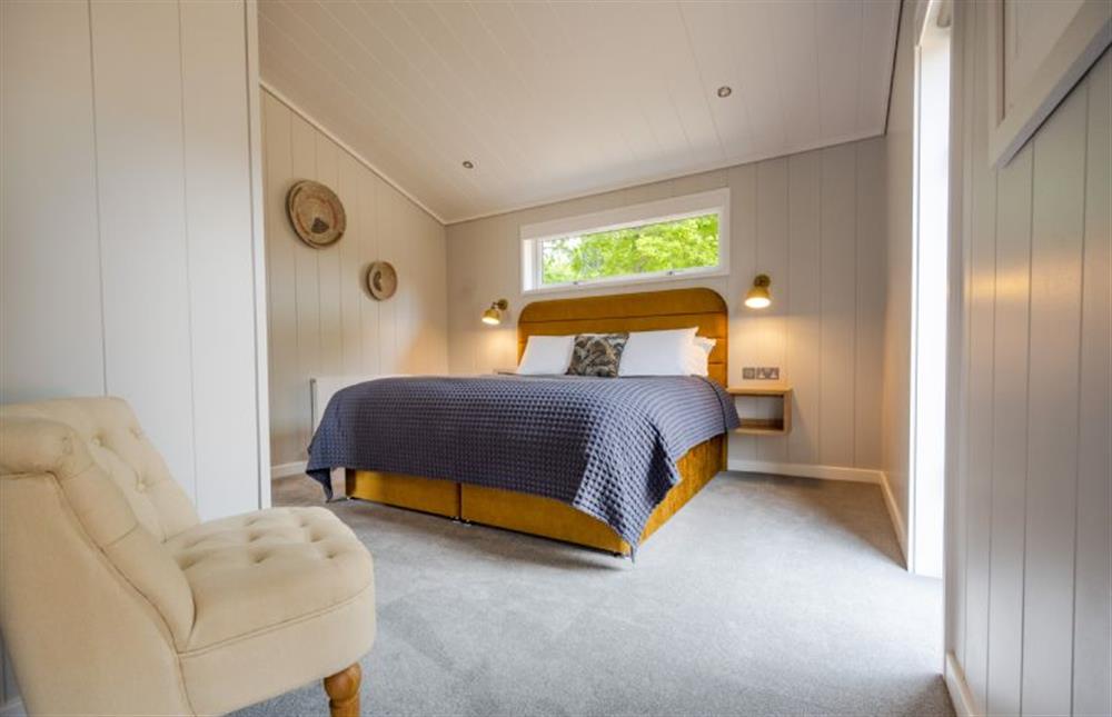 Ground floor: Bedroom at Avocet Lodge, Ingoldisthorpe near Kings Lynn