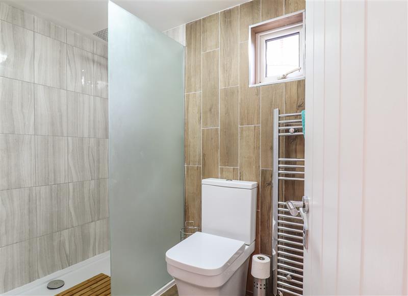 This is the bathroom (photo 2) at Avondale, Clacton-On-Sea