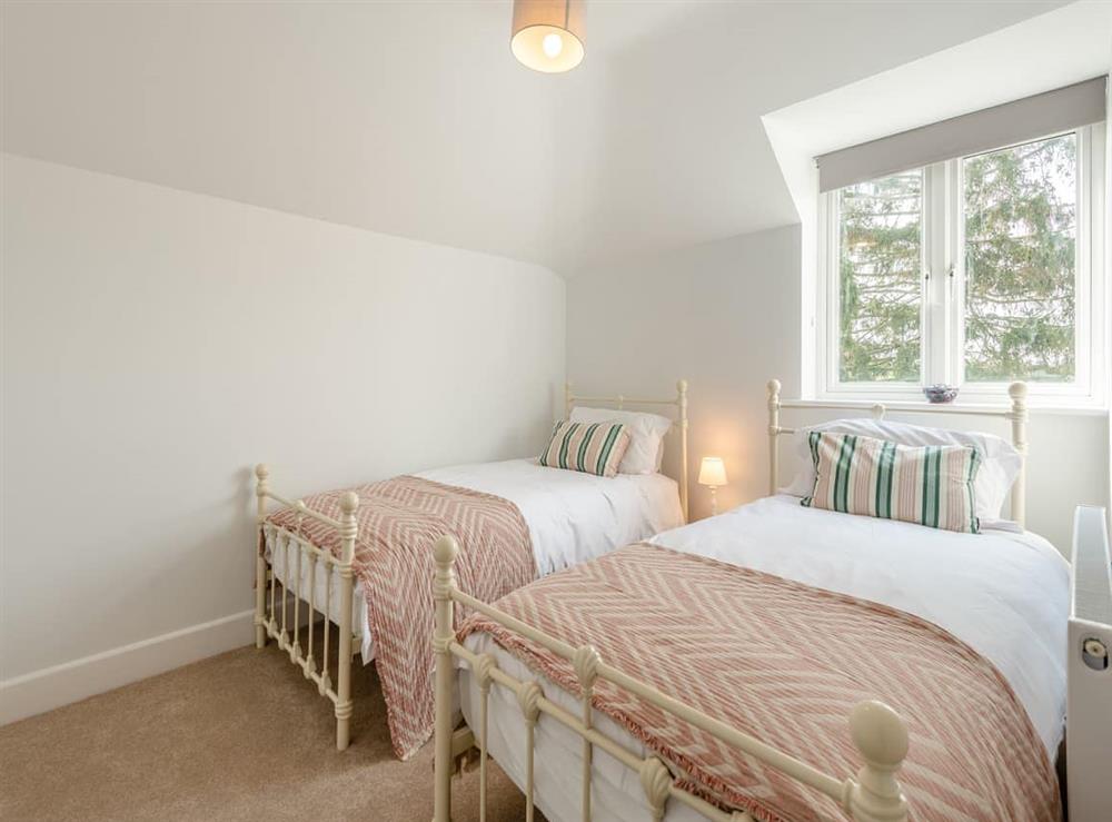 Twin bedroom at Avondale in Woodgreen, near Fordingbridge, Hampshire