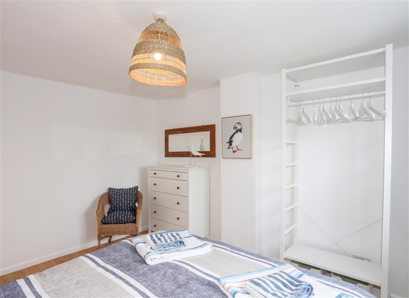 A bedroom in Awel Y Mor at Awel Y Mor, Morfa Nefyn