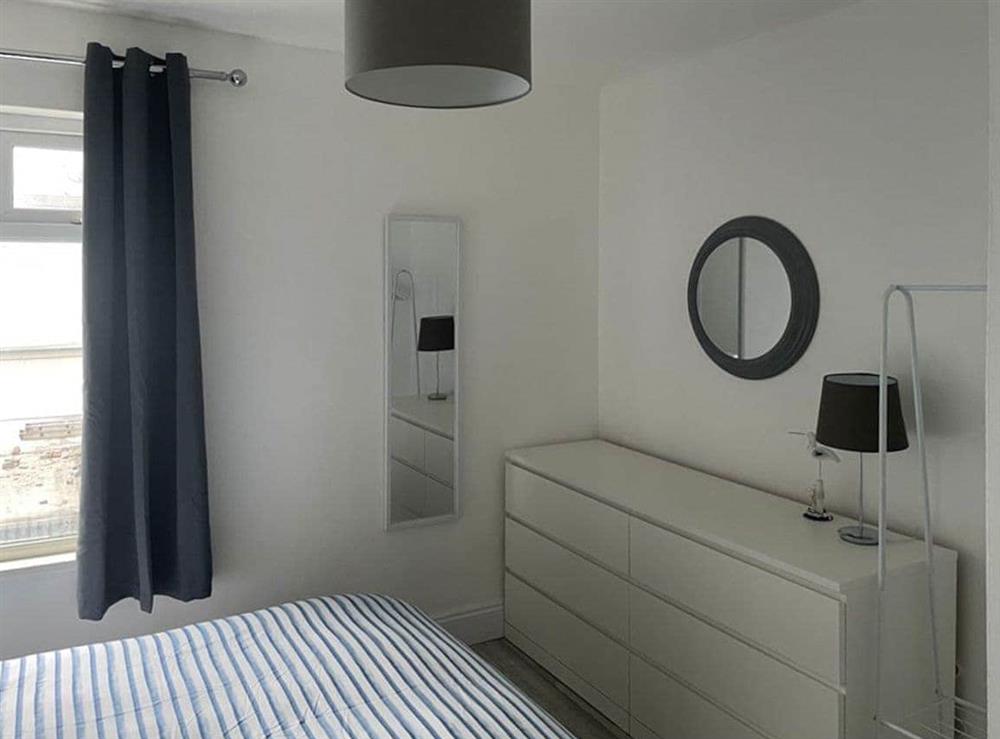 Double bedroom (photo 2) at Awel y Mor in Porthcawl, near Swansea, Glamorgan, Mid Glamorgan