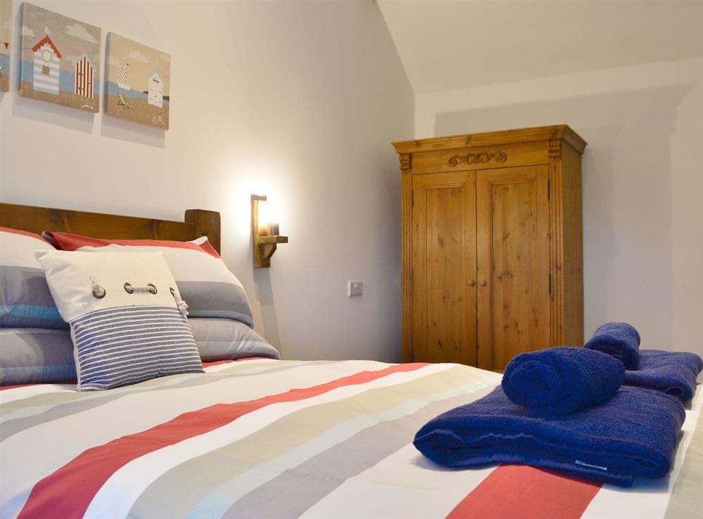 Relaxing double bedroom (photo 2) at Dringhoe Hall Cottages, 