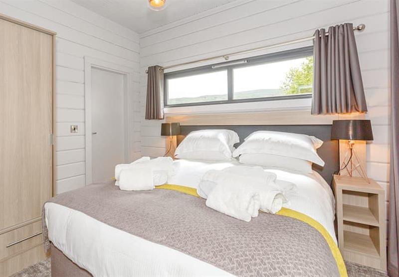 Double bedroom in the Scandinavian Retreat at Aysgarth Lodges in Aysgarth, Leyburn