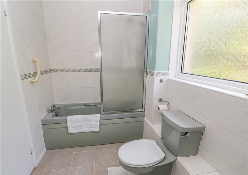The bathroom at Azure, Penzance near Newlyn
