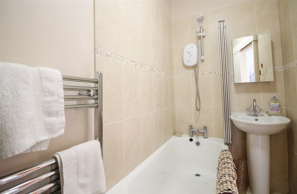 Shower room at Babblebrook Cottage in Gorran, Cornwall