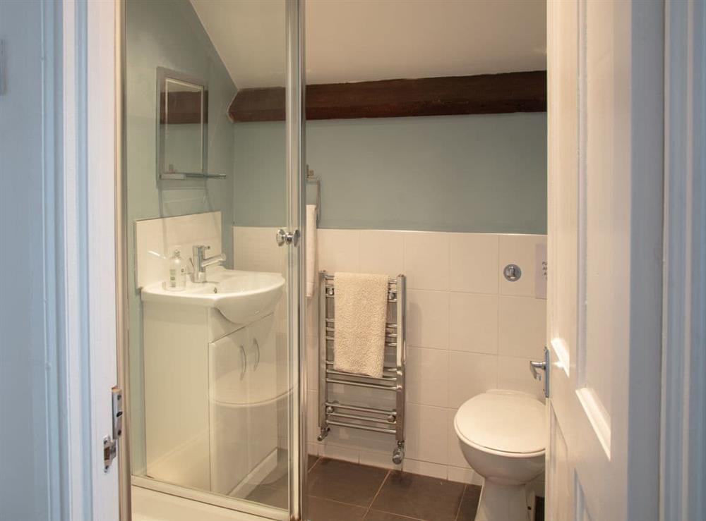 Shower room at Granary, 