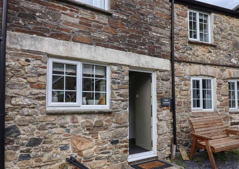 The setting (photo 2) at Back Cottage, Walkhampton near Yelverton