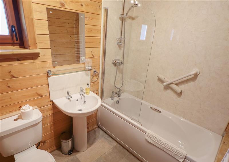 This is the bathroom at Badger Lodge, Stainfield near Bardney