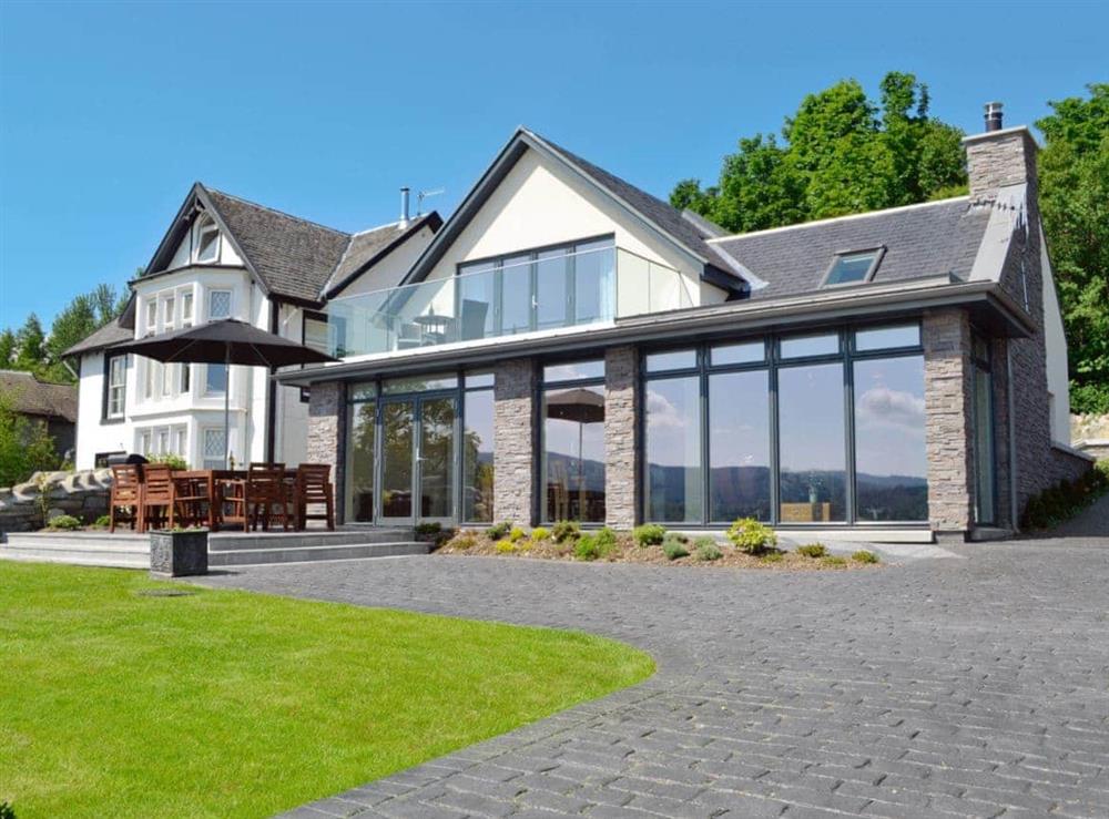 Stunning detached house with landscaped gardens at Baileyfield in Strone, near Dunoon, Argyll
