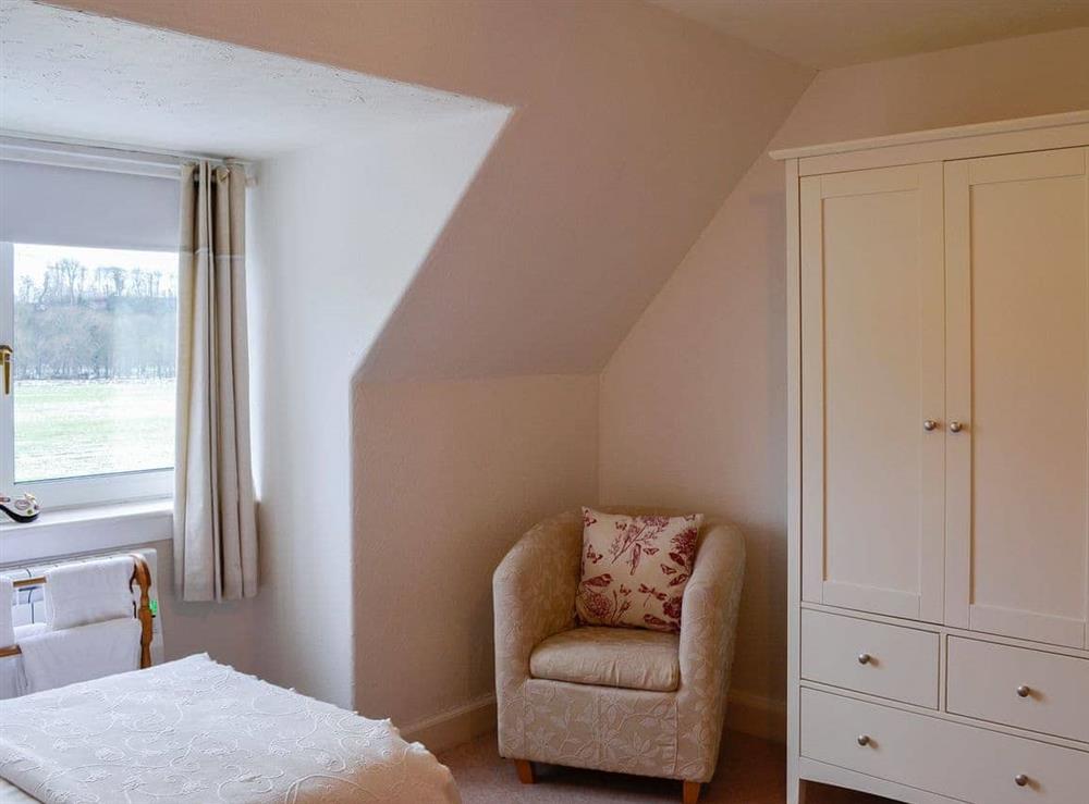 Charming twin bedded room at Balnowlart Lodge in Ballantrae, Ayrshire