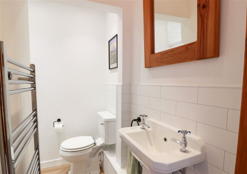 Bathroom at Balsaggart Farm, Kirkmichael