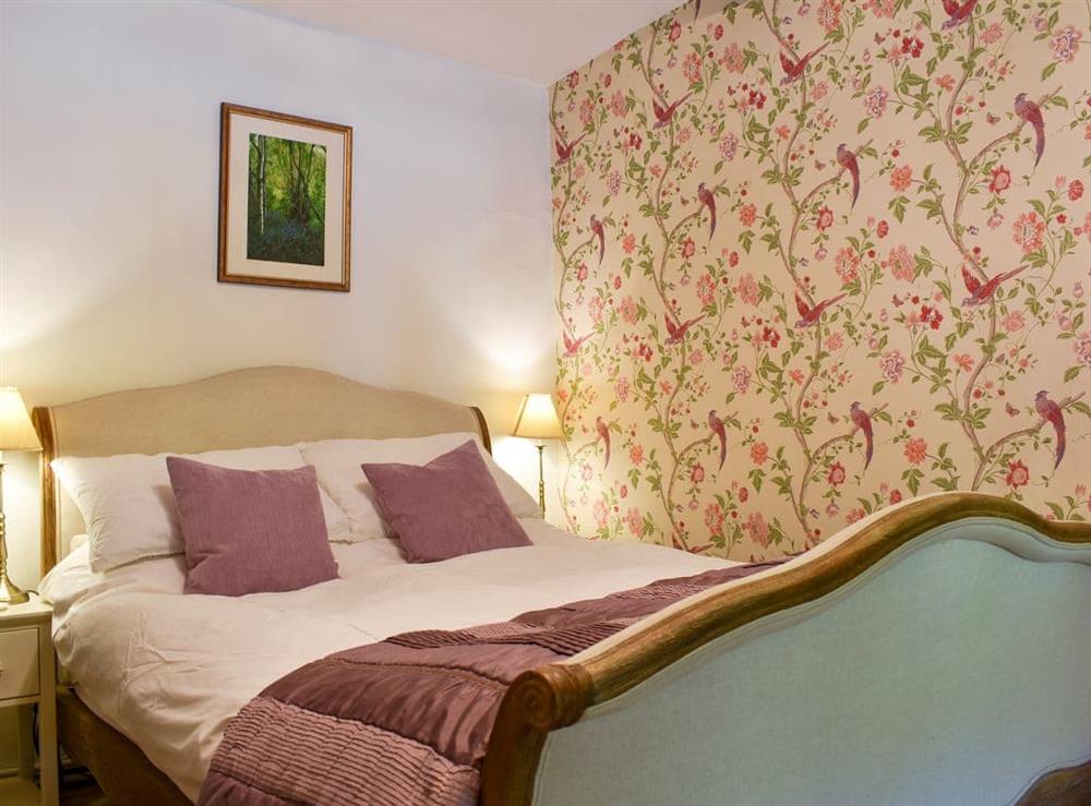 Double bedroom at Squirrel Cottage, 