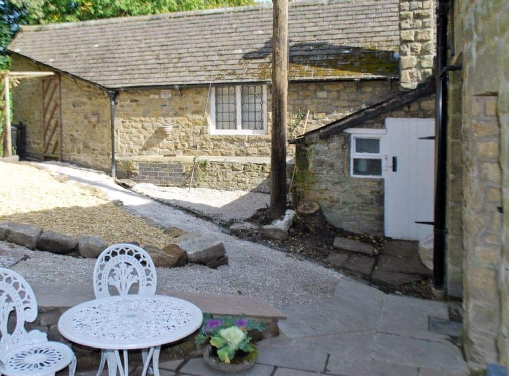 Sitting-out-area at Bank Cottage in Grindleford, Derbyshire., South Yorkshire