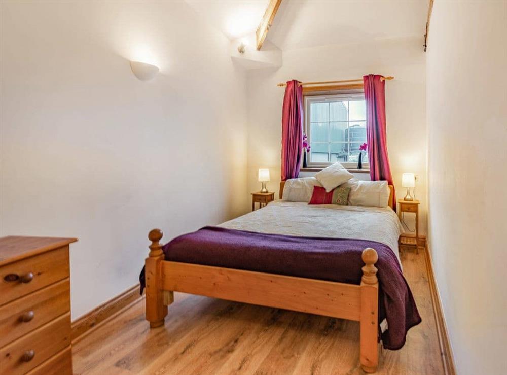 Double bedroom at Leedale Cottage, 