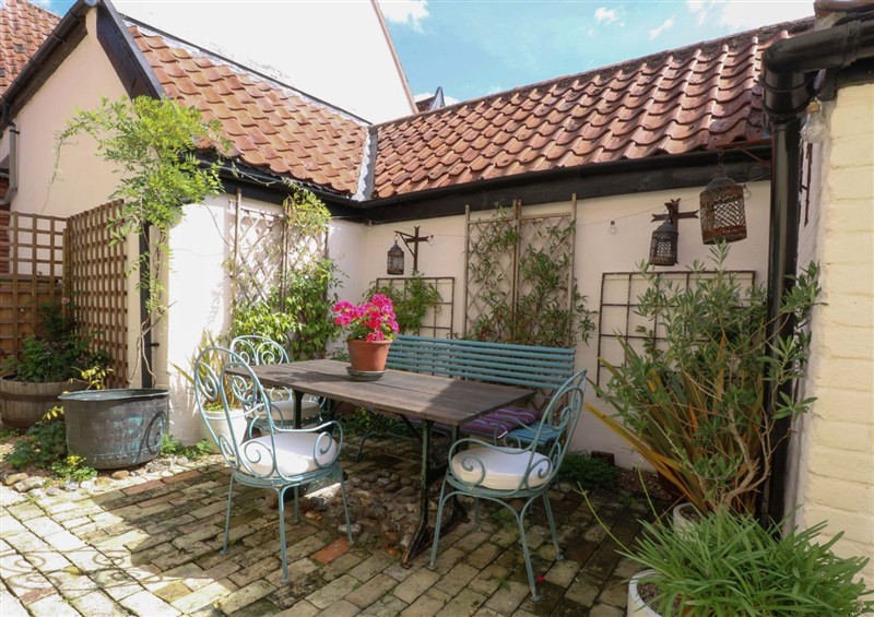 Enjoy the garden at Bank House, Hingham