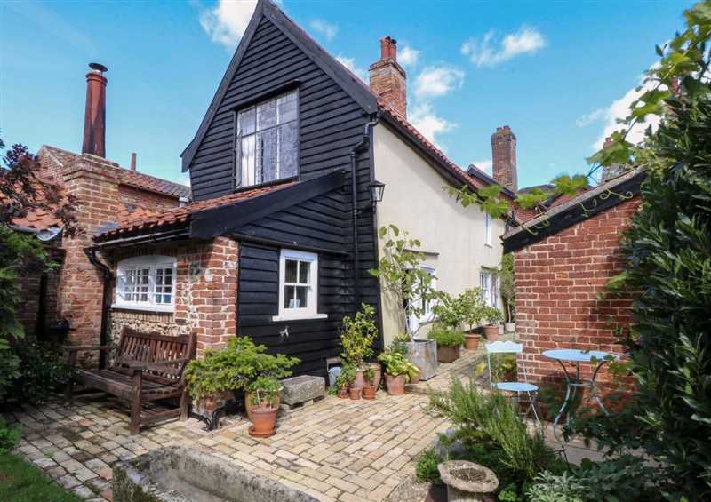 The setting of Bank House at Bank House, Hingham
