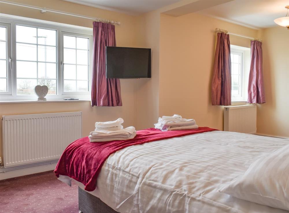 Double bedroom (photo 2) at Bank Lane House in Warton, near Lytham, Lancashire